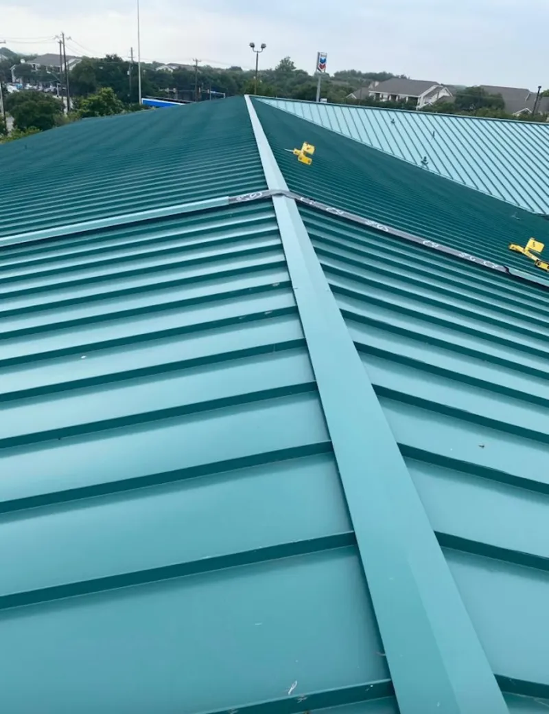 Green commercial metal roof ridge and valley for Metal Roof Repair in Temecula